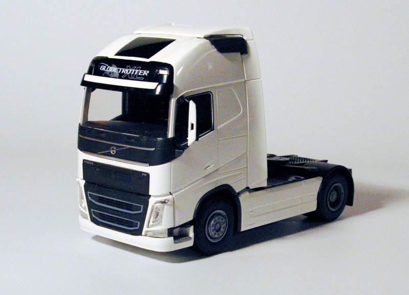 Volvo FH16 750GL XL 4x2 White - 1:25