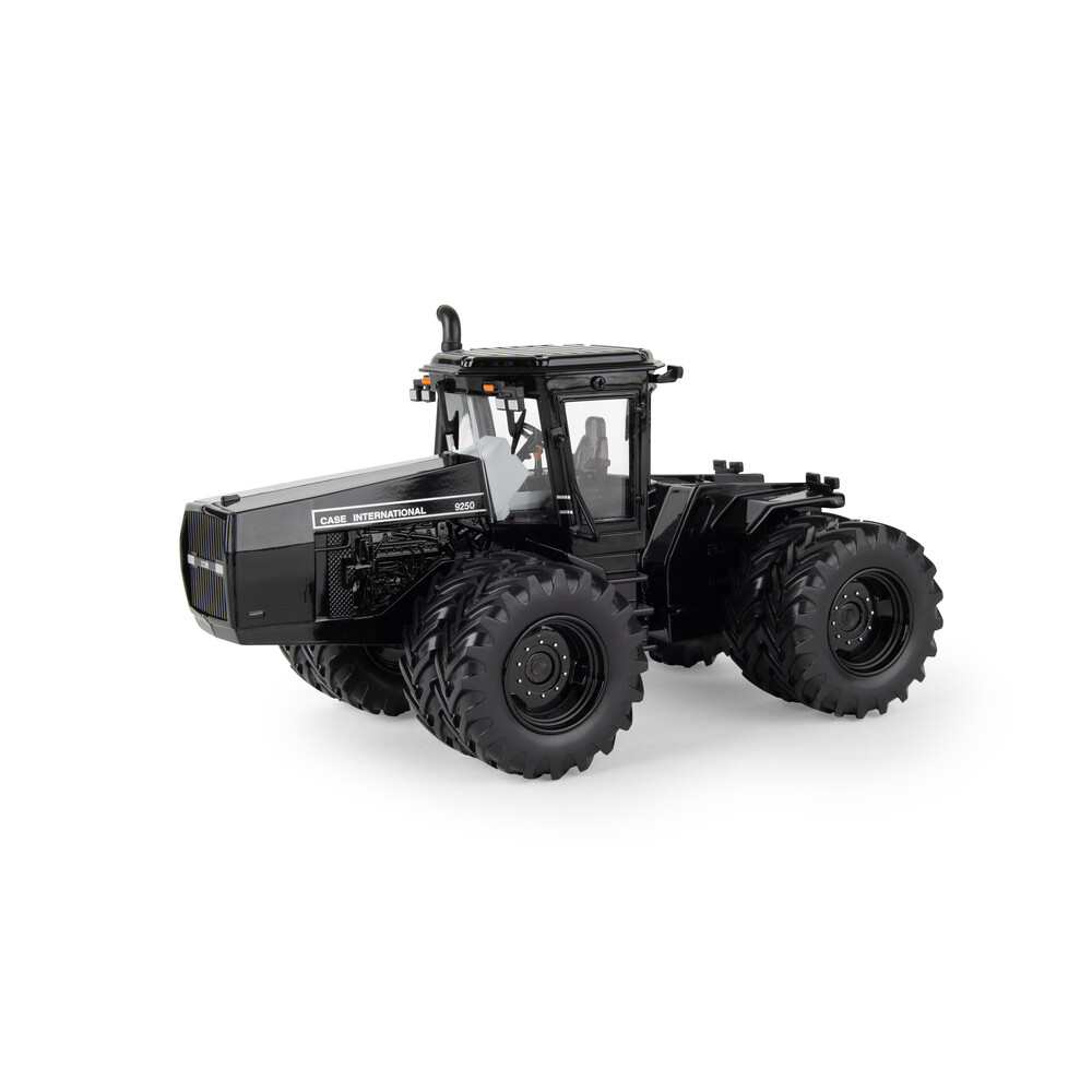 Case International 9250 National Farm Toy Museum 2025 Select Series Black Chase  - 1:32