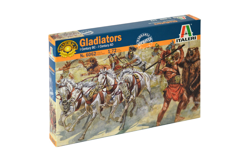 Gladiators, horses, lions, bear and chariot - 1:72