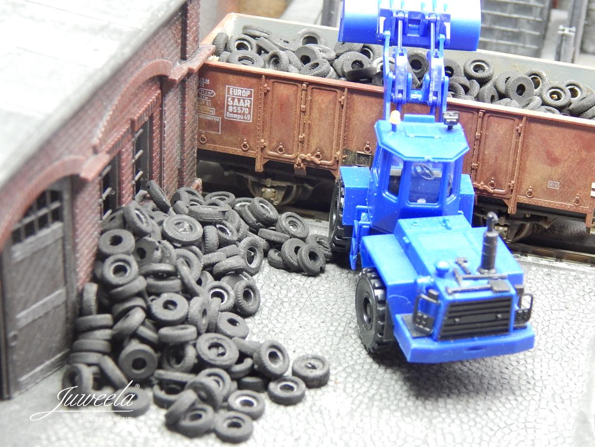 Old Car Tires Loose 20 gram