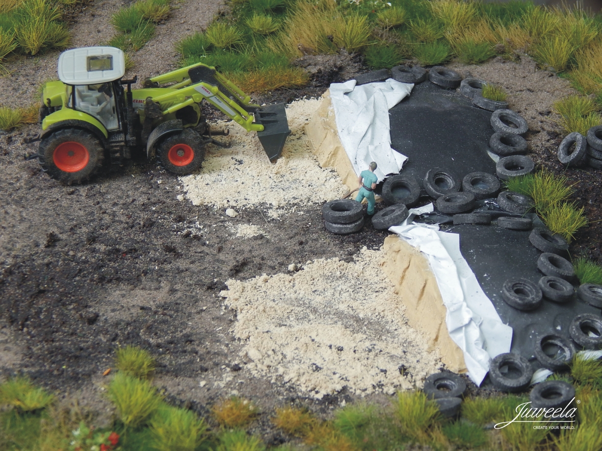 Silage bruin met afdekfolie en banden 3 st