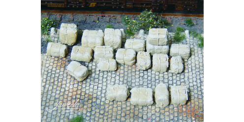 Bales of Raw Material Beige - 40 pieces