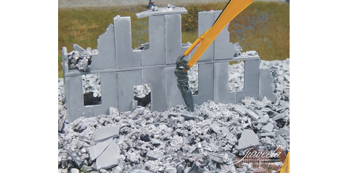 Rubble in the Box Concret High Rise