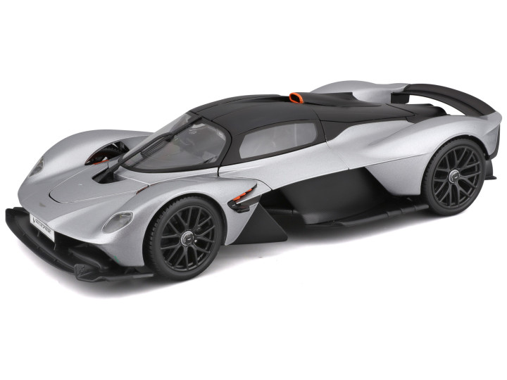 Aston Martin Valkyrie 2022 Zilver Special Edition - 1:18